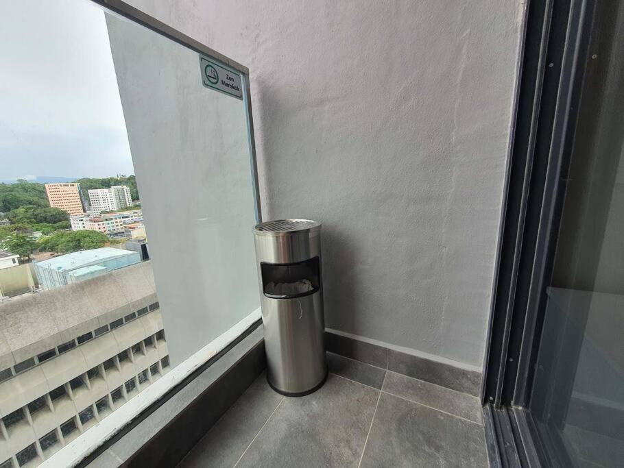 Kota Kinabalu City The Shore - Lucky 7 Homestay Bagian luar foto