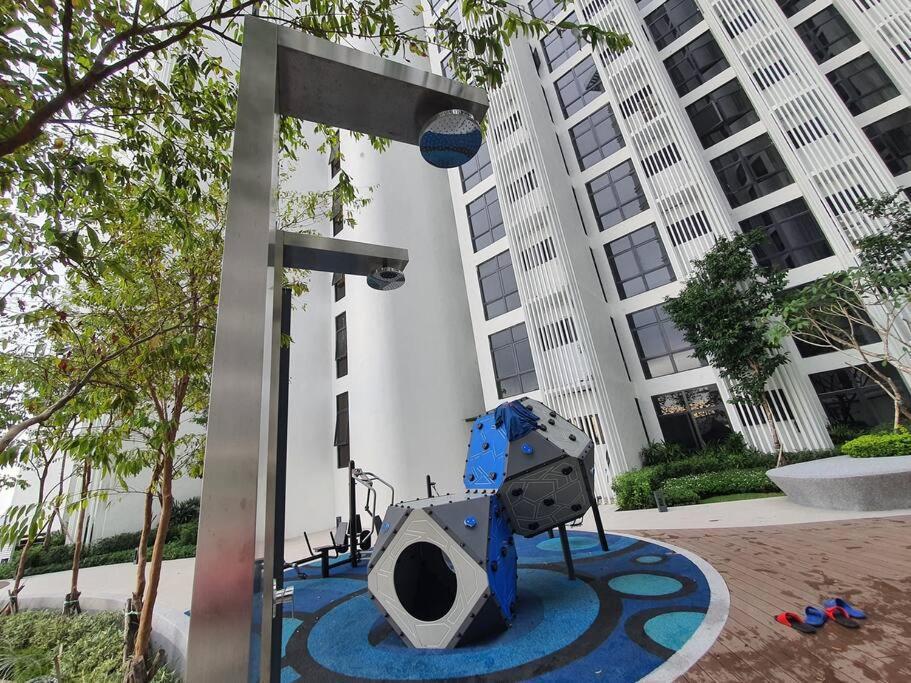 Kota Kinabalu City The Shore - Lucky 7 Homestay Bagian luar foto