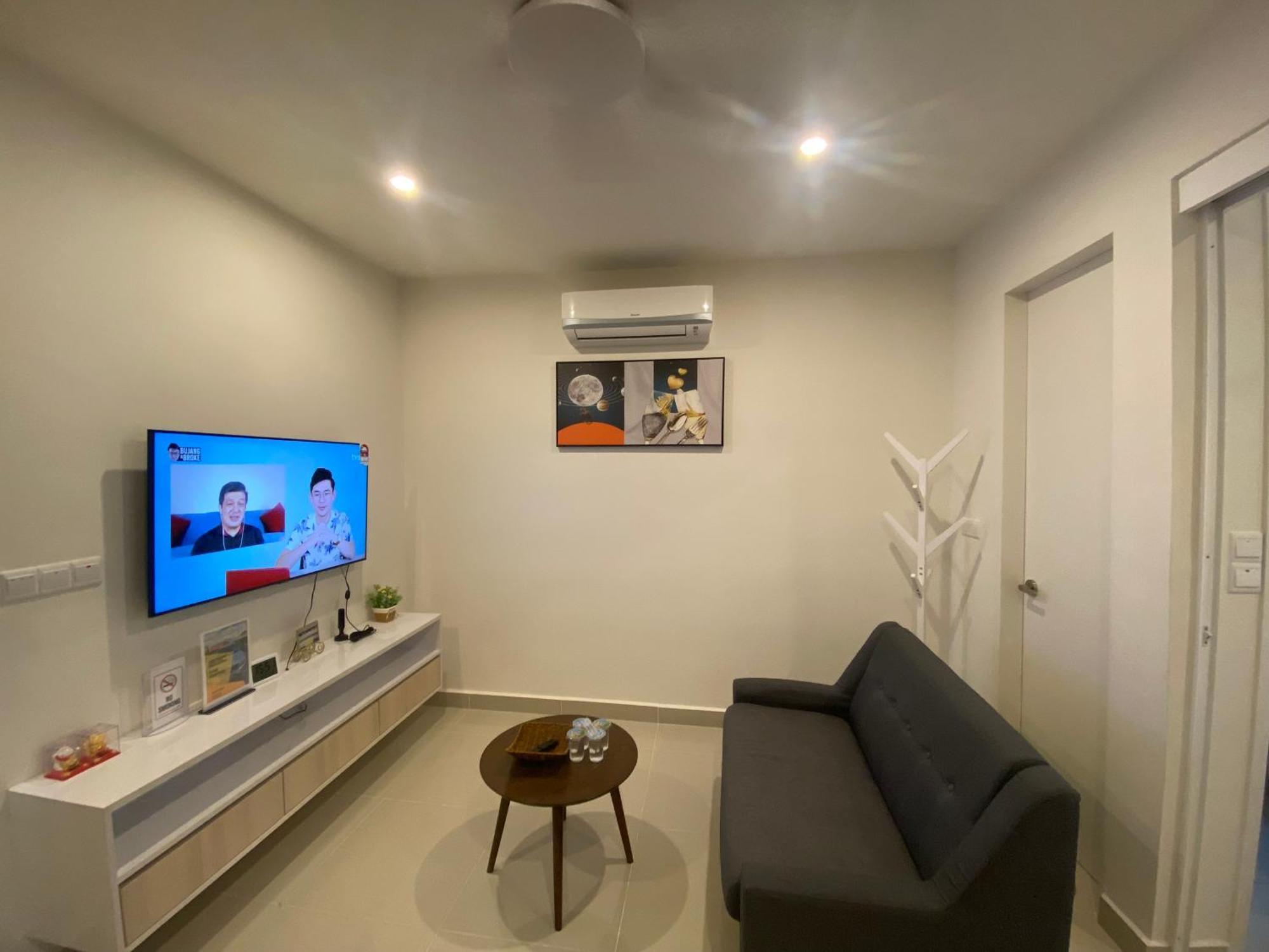 Kota Kinabalu City The Shore - Lucky 7 Homestay Bagian luar foto
